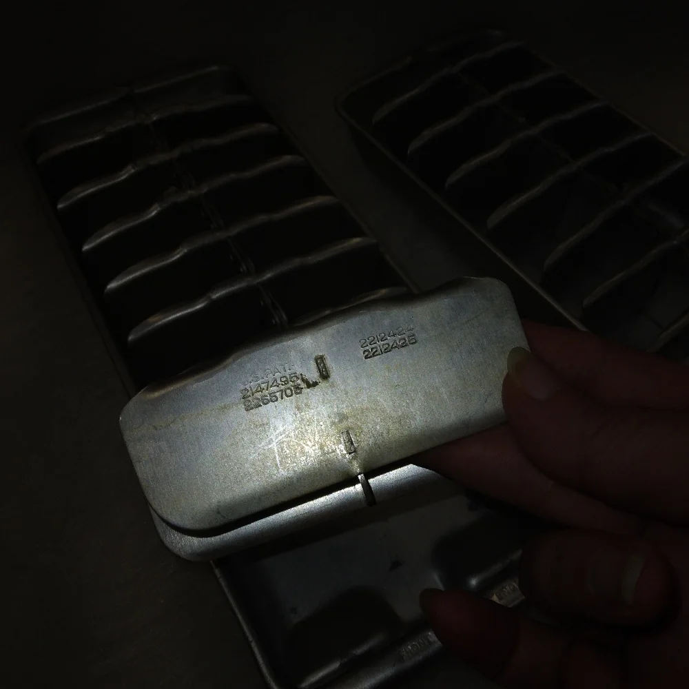 N/A vintage aluminum